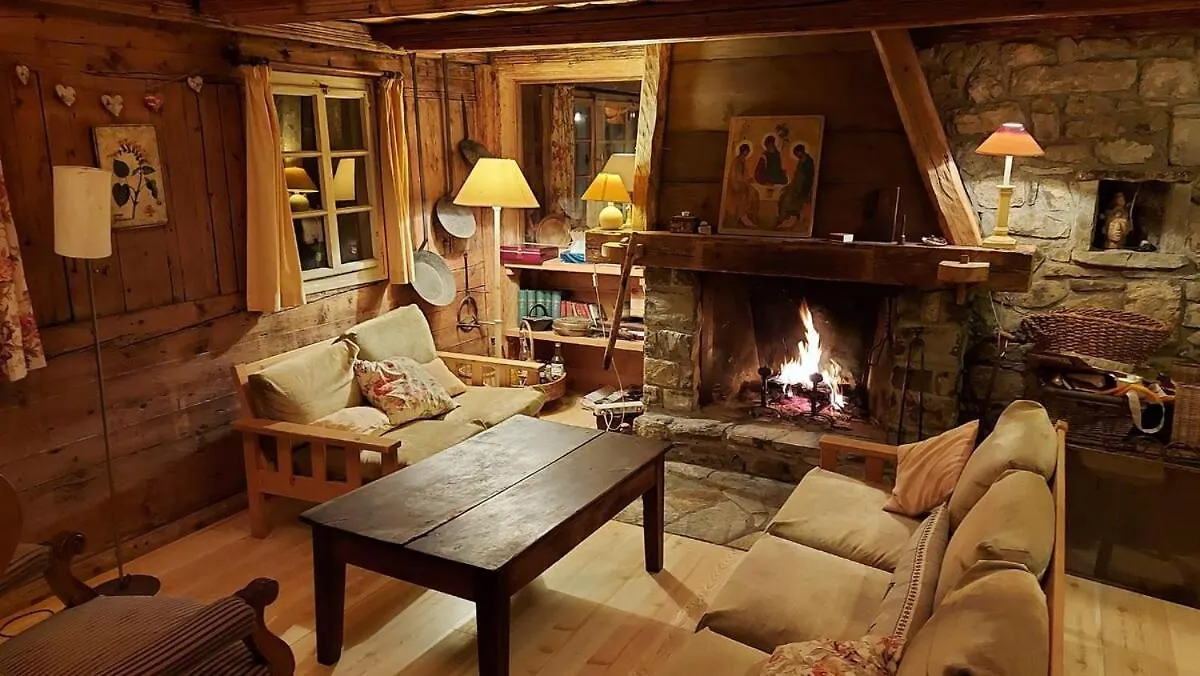 Chalet Familial Spacieux Et Chaleureux Abondance